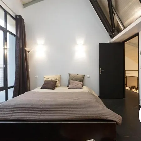 Grand Loft 8 Personnes